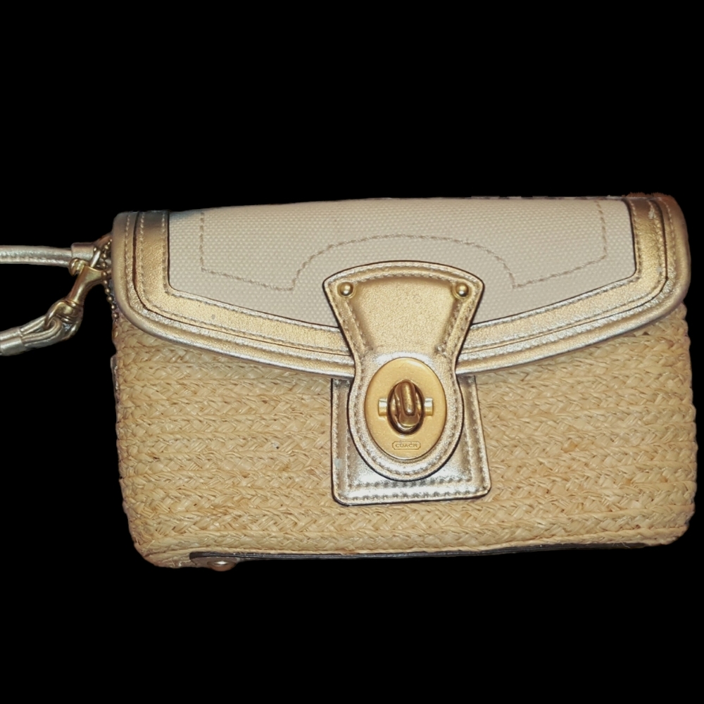 Rare Coach Hamptons Straw Wristlet